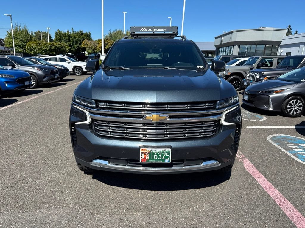 Used 2021 Chevrolet Suburban Premier w/ Premium Package AWD/4WD image 2