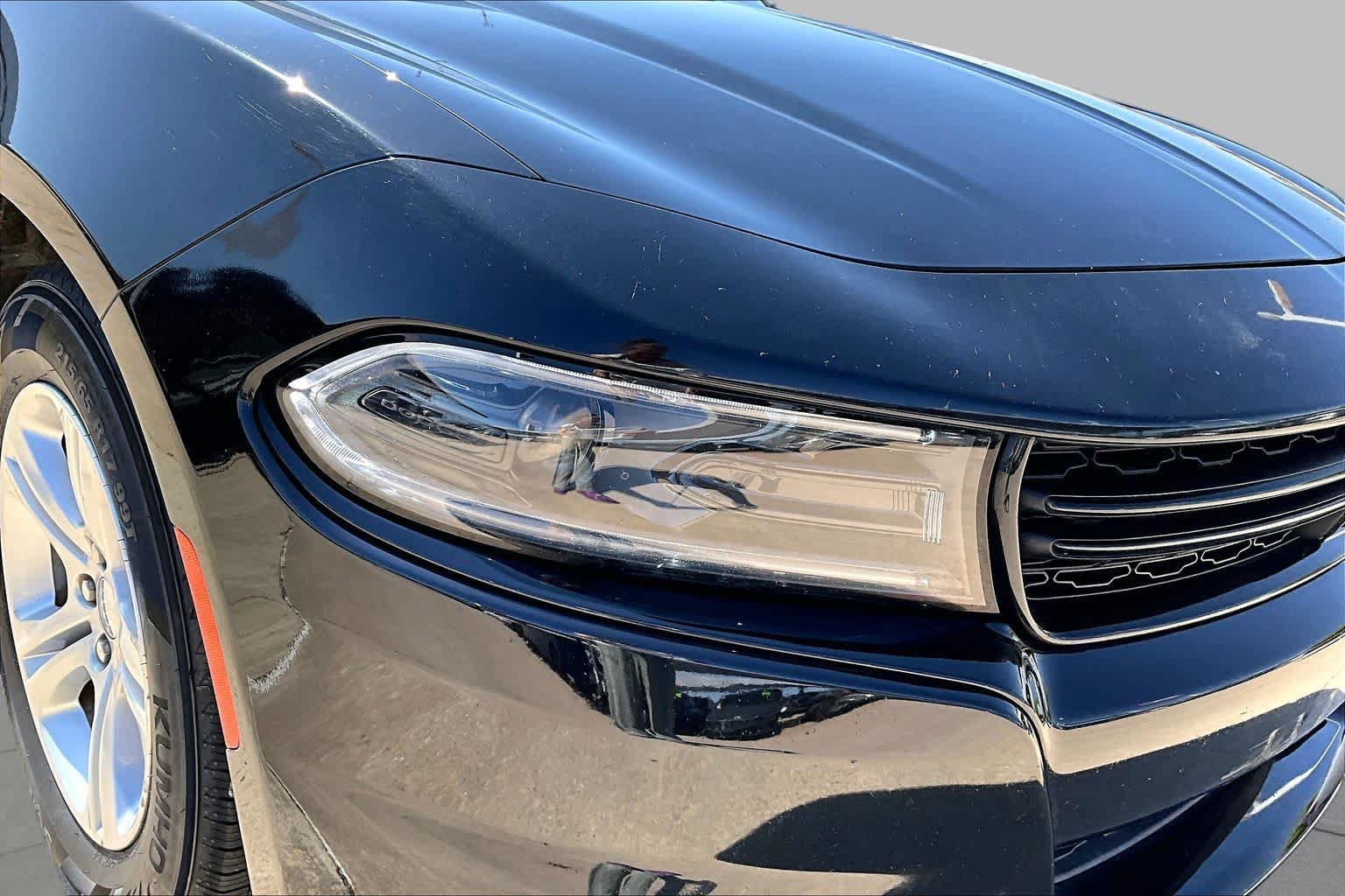 Used 2022 Dodge Charger SXT RWD image 27