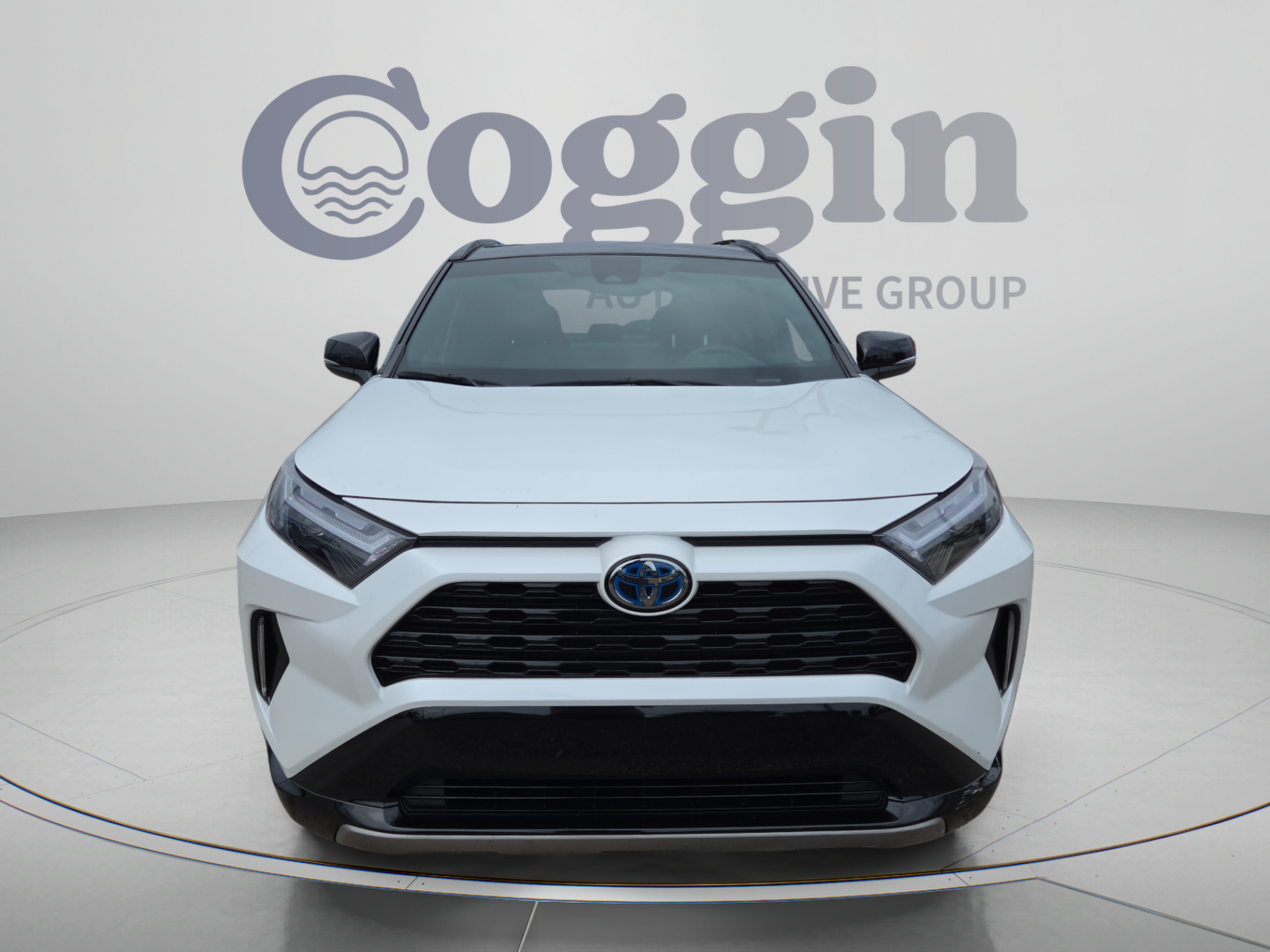 Used 2023 Toyota RAV4 XSE AWD/4WD image 8