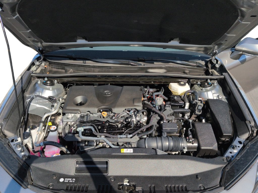 Used 2025 Toyota Camry SE FWD image 28