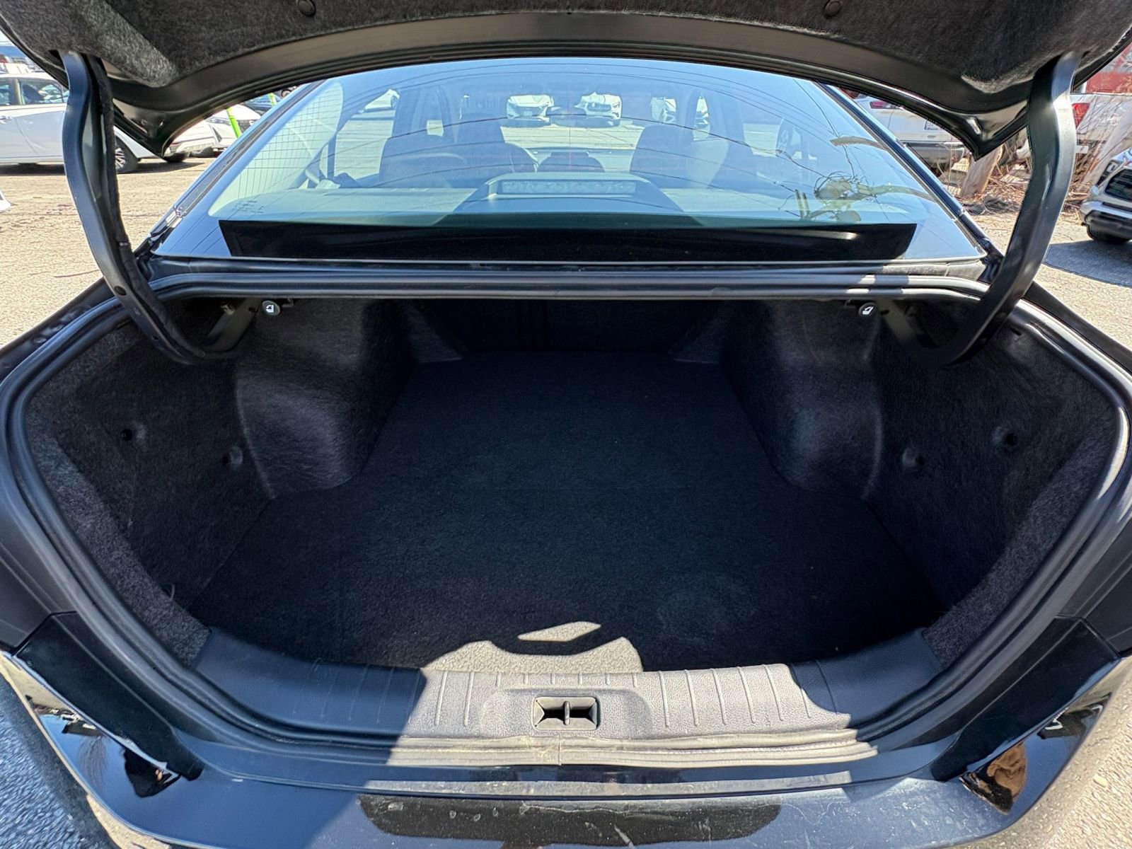 Used 2025 Nissan Altima 2.5 SV image 29