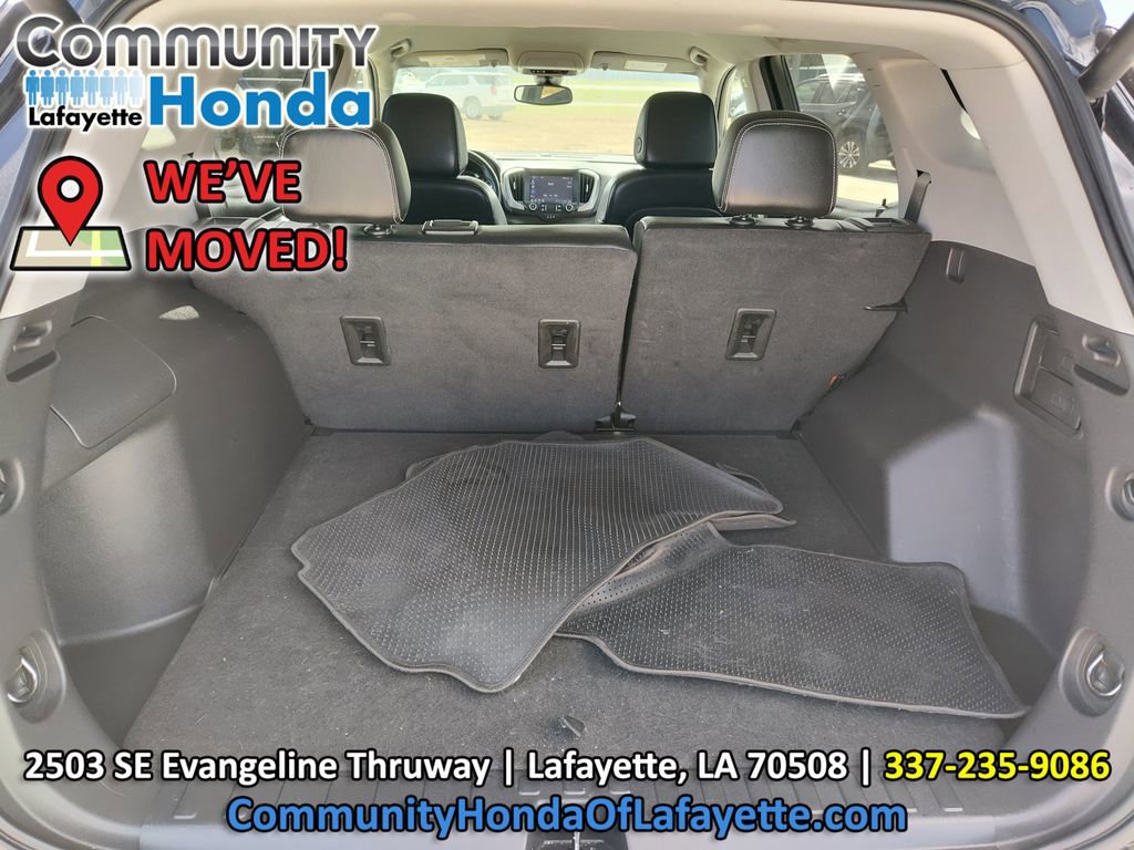 Used 2023 GMC Terrain SLT w/ LPO, Floor Liner Package FWD image 8