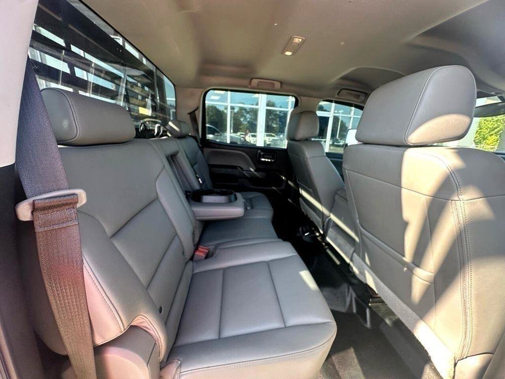 Used 2018 Chevrolet Silverado 3500 W/T w/ WT Convenience Package AWD/4WD image 8