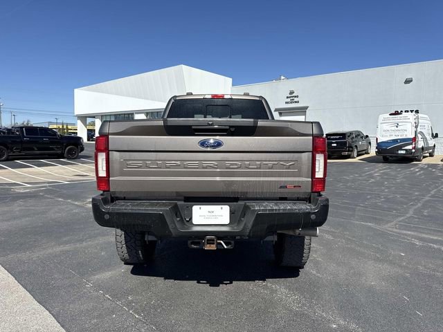 Used 2020 Ford F250 Lariat w/ Lariat Ultimate Package AWD/4WD image 3