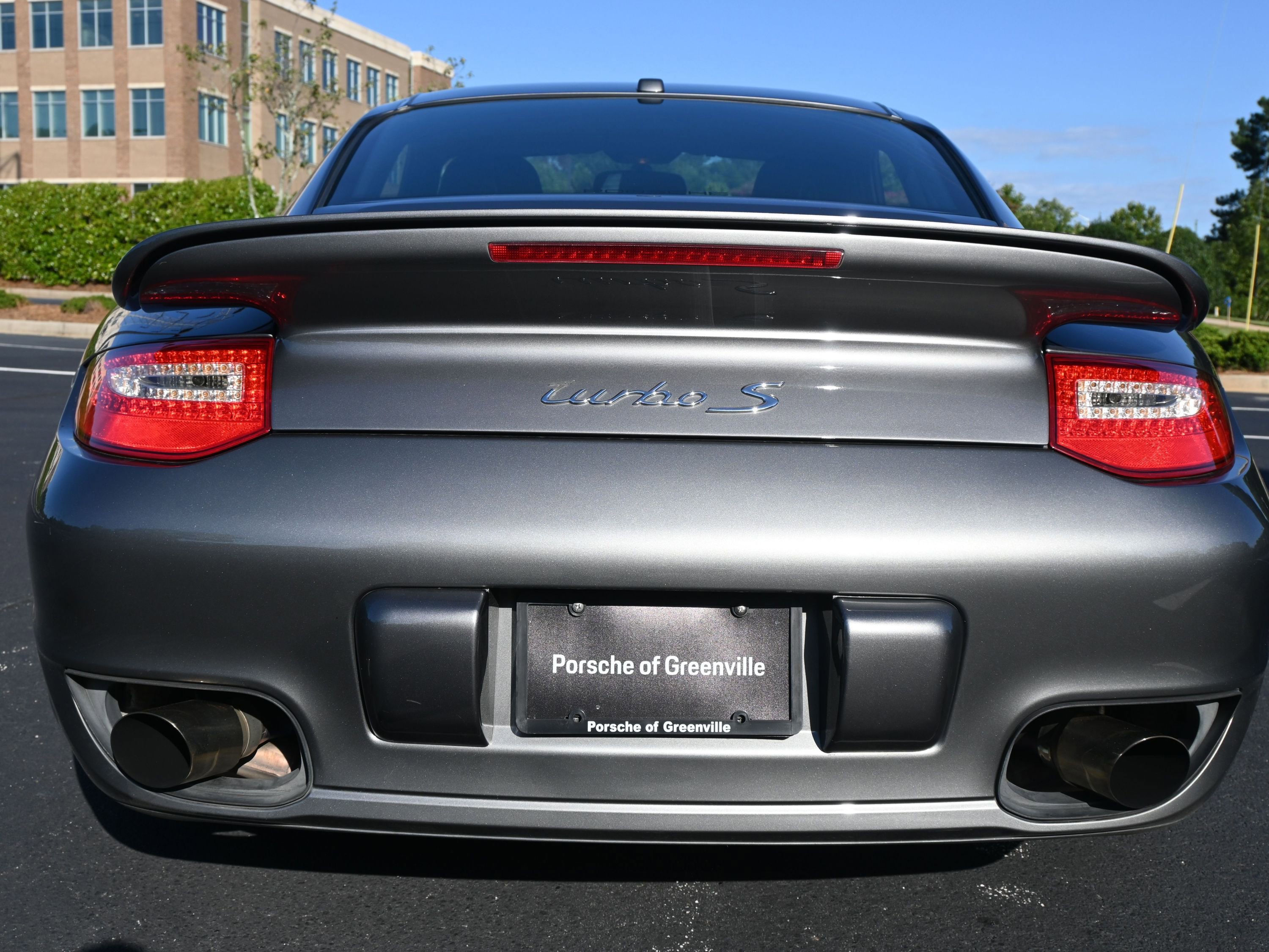 Used 2011 Porsche 911 Turbo S image 9