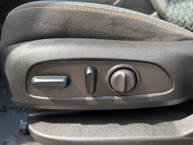 Used 2024 Chevrolet Equinox LT w/ LPO, Floor Liner Package AWD/4WD image 25