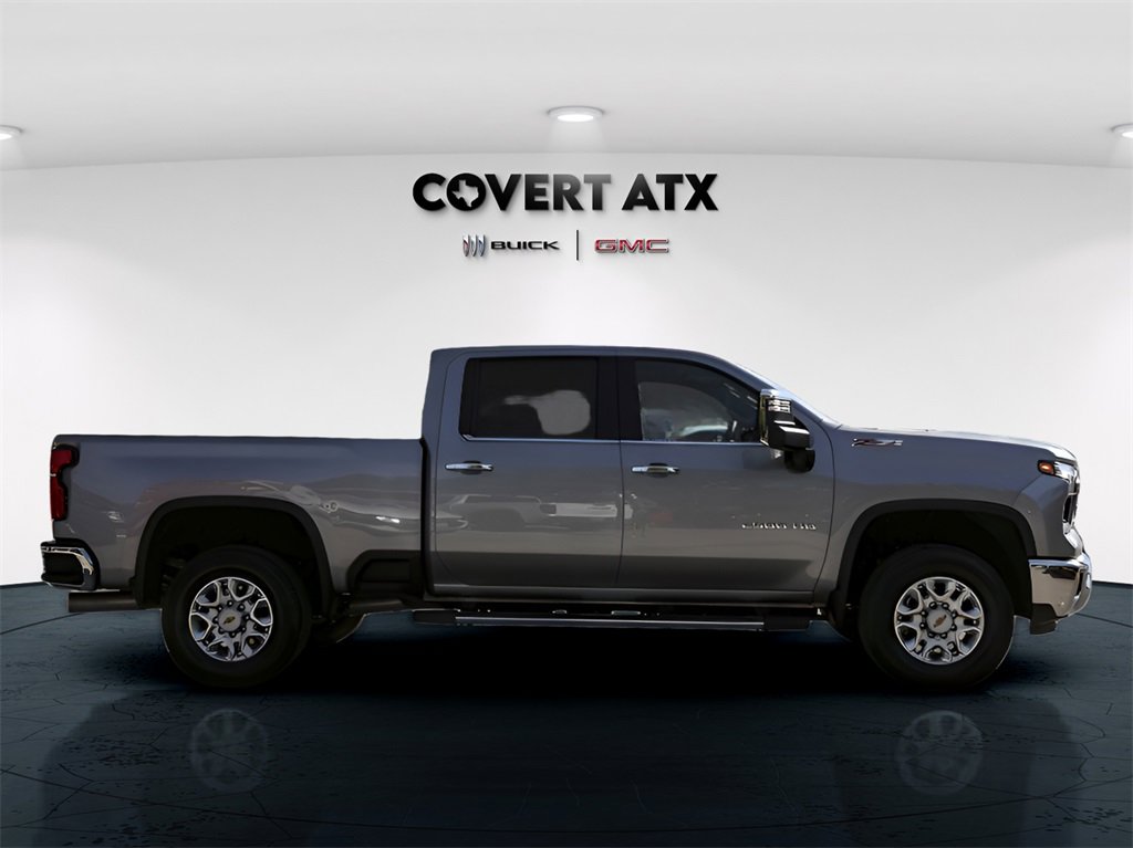 Used 2025 Chevrolet Silverado 2500 LTZ w/ LTZ Convenience Package image 8