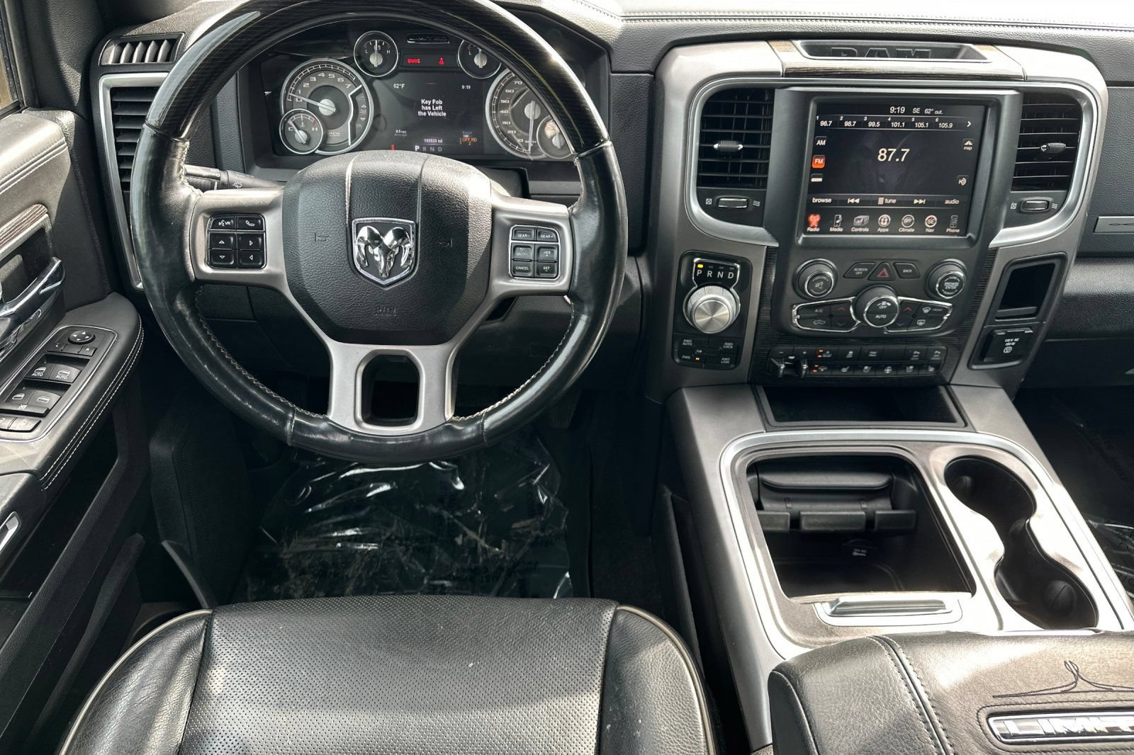 Used 2017 RAM 1500 Limited AWD/4WD image 11