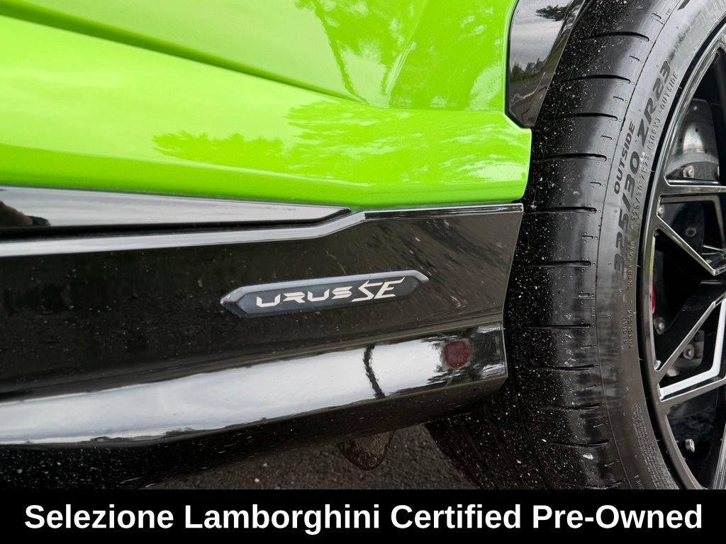 Used 2025 Lamborghini Urus SE AWD/4WD image 12