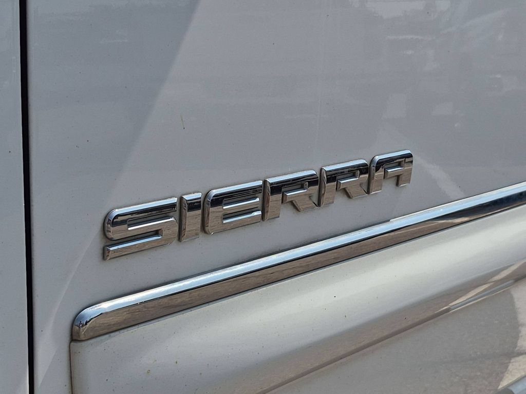 Used 2011 GMC Sierra 1500 SLE w/ Regional Value Package RWD image 10