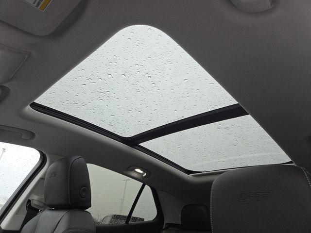 New 2026 Buick Envision Sport Touring image 3