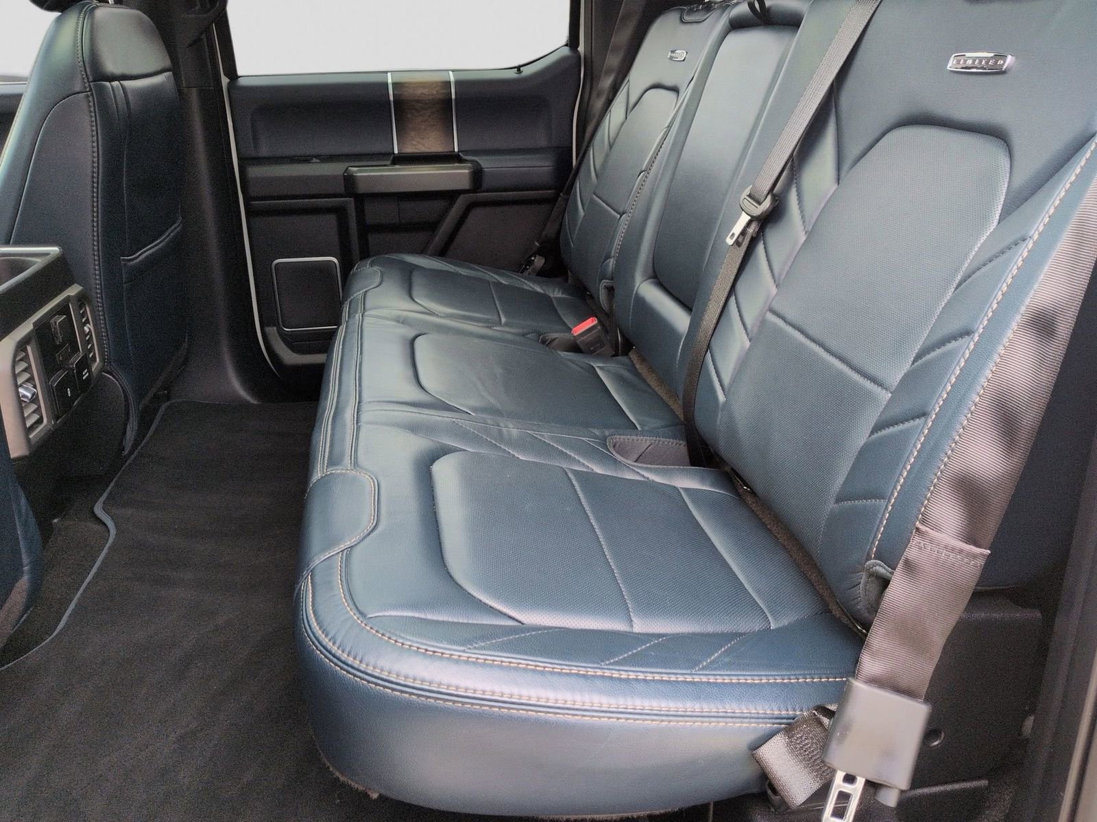 Used 2018 Ford F150 Limited image 24