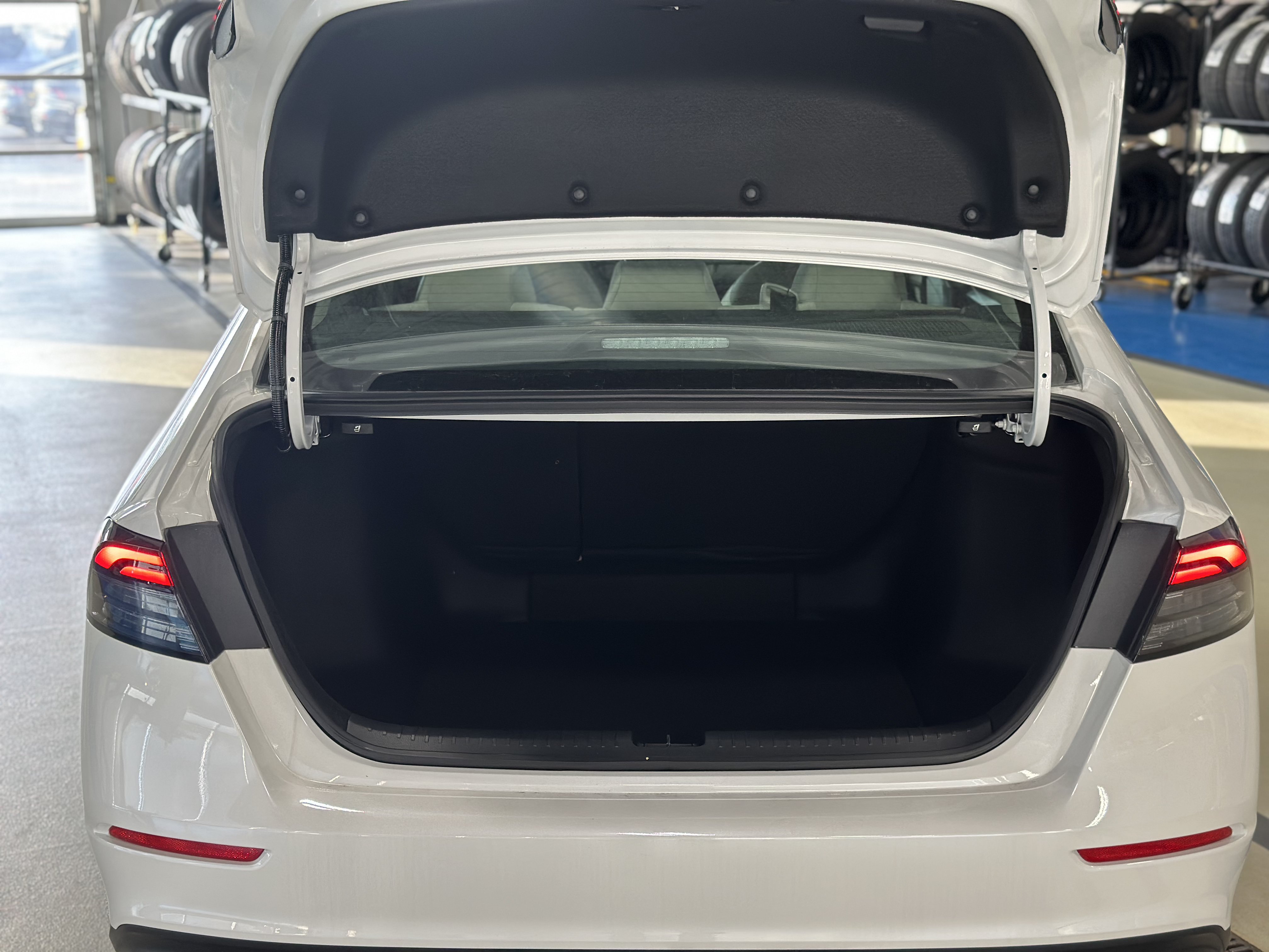 New 2026 Honda Accord SE image 7