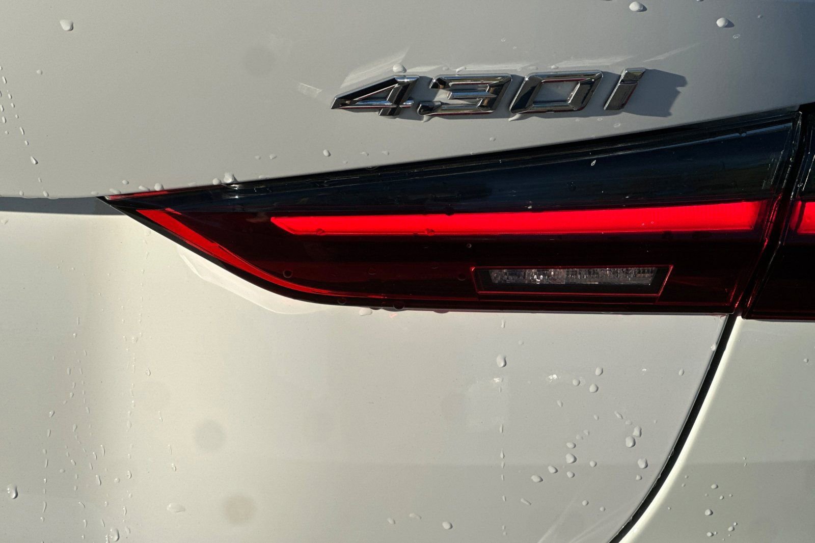 Used 2024 BMW 430i Convertible image 28