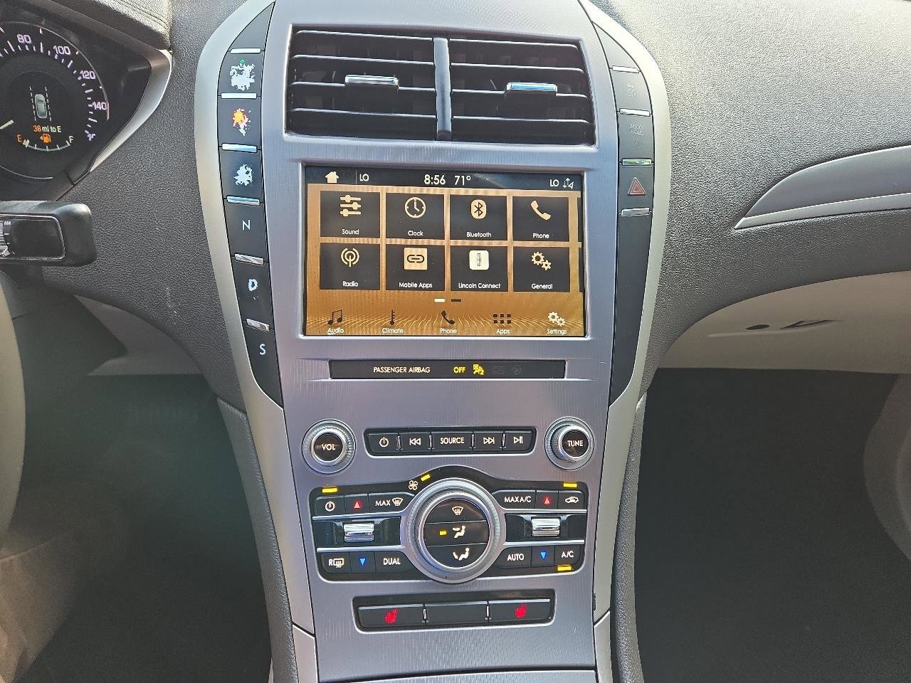 Used 2019 Lincoln MKZ Premiere AWD/4WD image 9