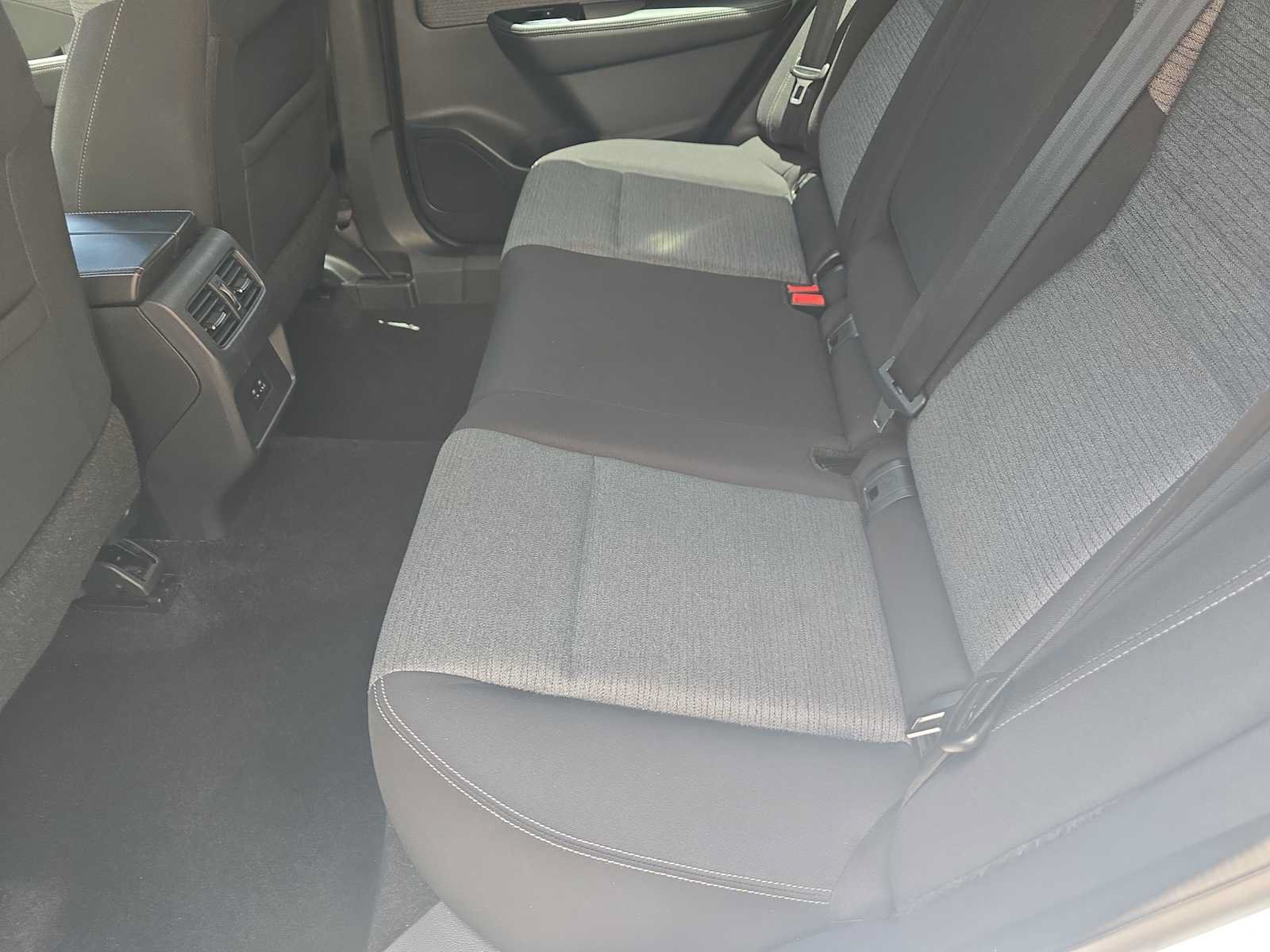 Used 2021 Nissan Rogue SV FWD image 12