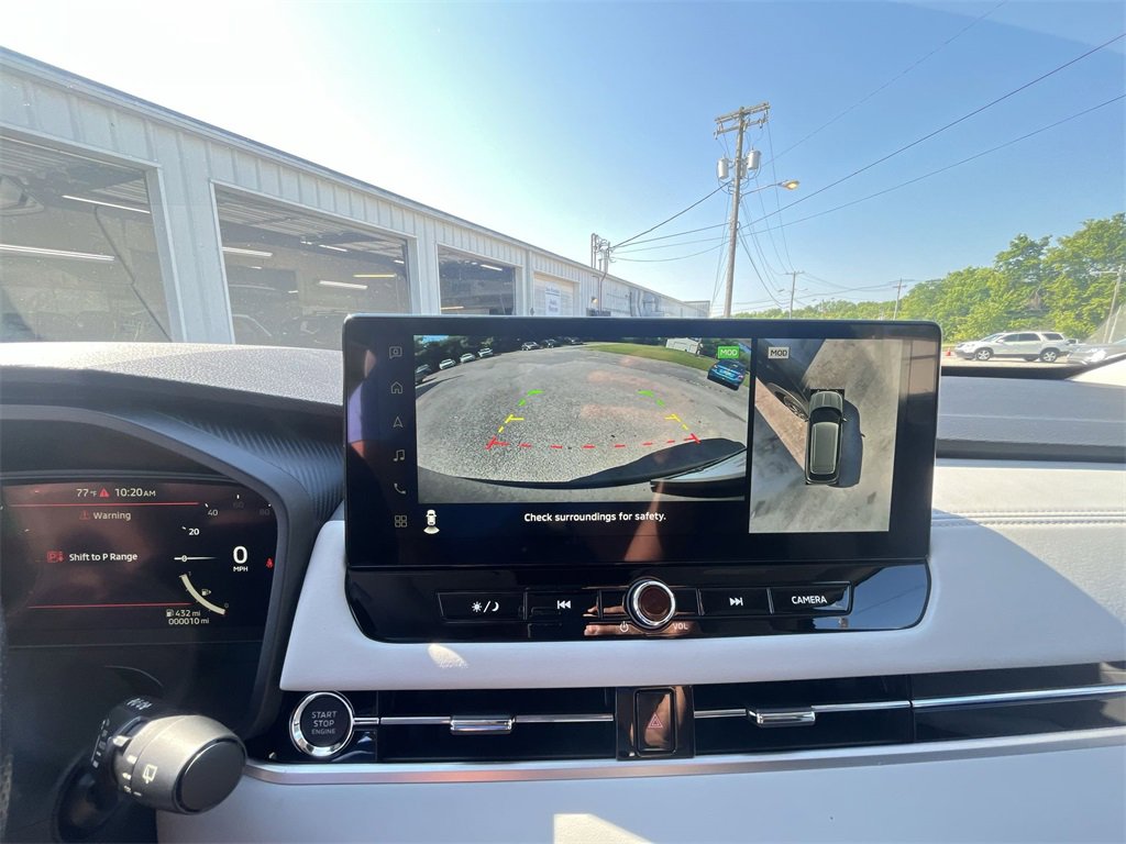 New 2025 Mitsubishi Outlander SE image 17