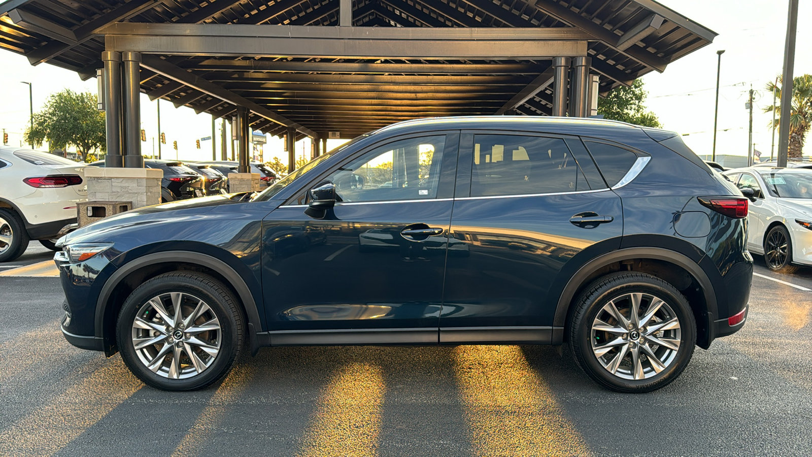Certified 2021 MAZDA CX-5 Grand Touring Reserve image 5