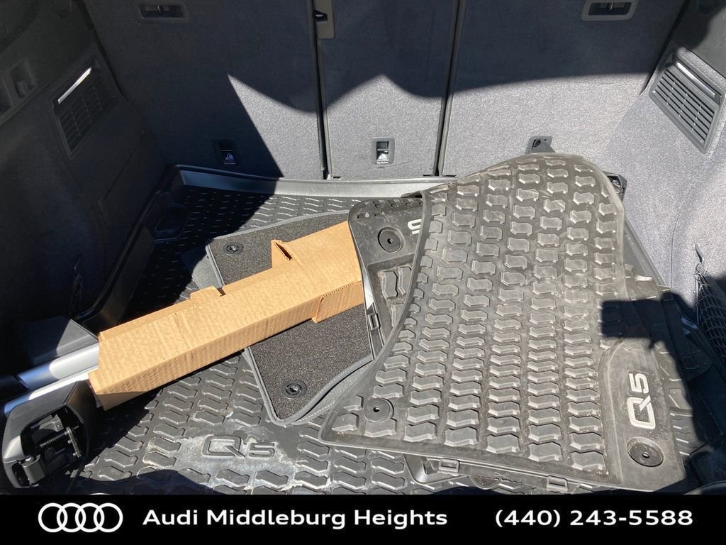 Certified 2024 Audi Q5 2.0T Premium Plus w/ Premium Plus Package image 38