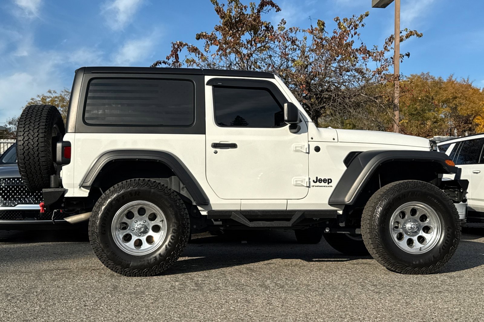 Used 2024 Jeep Wrangler Sport image 3