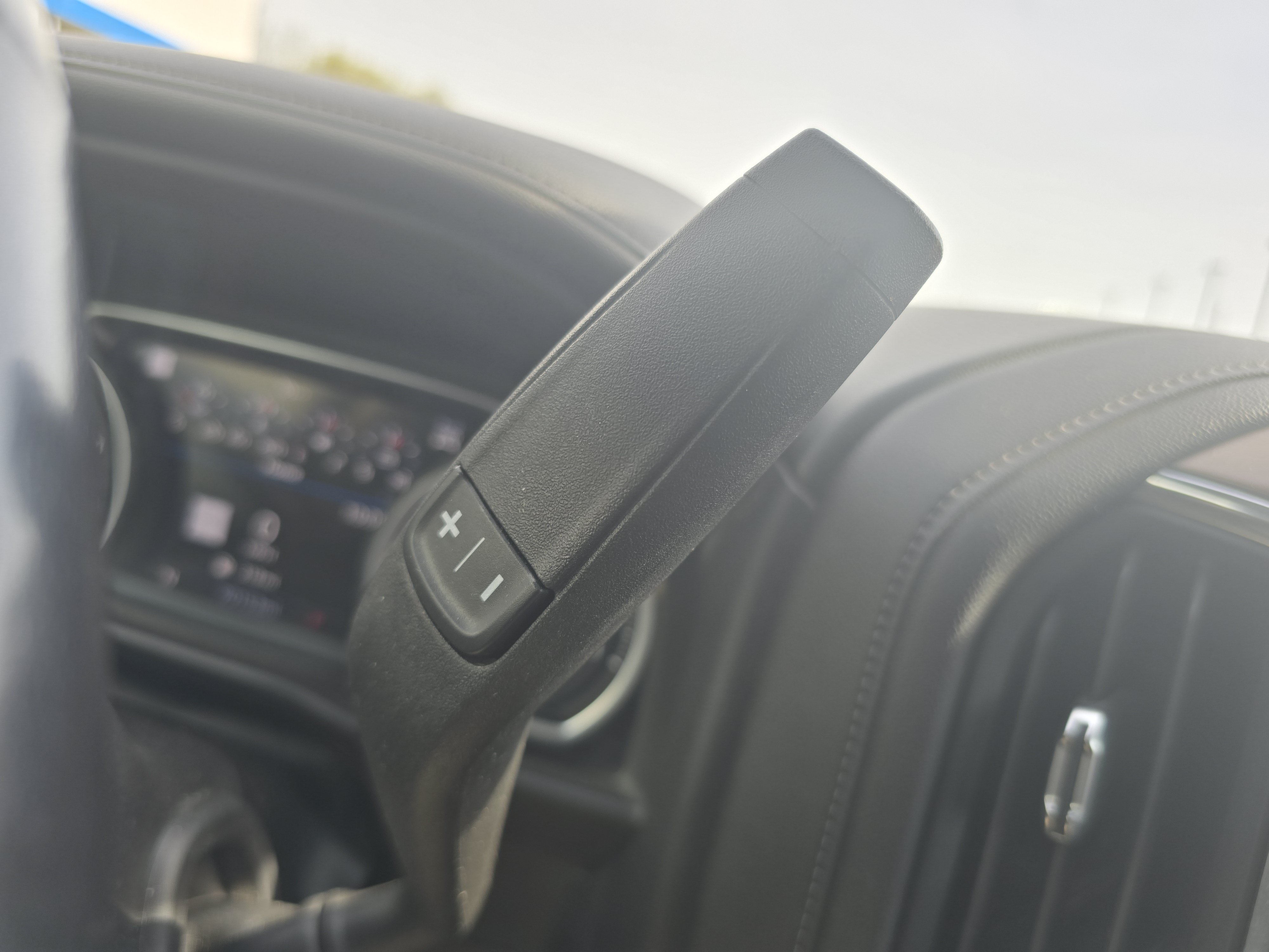 Used 2022 Chevrolet Silverado 2500 High Country w/ Z71 Off-Road Package AWD/4WD image 24