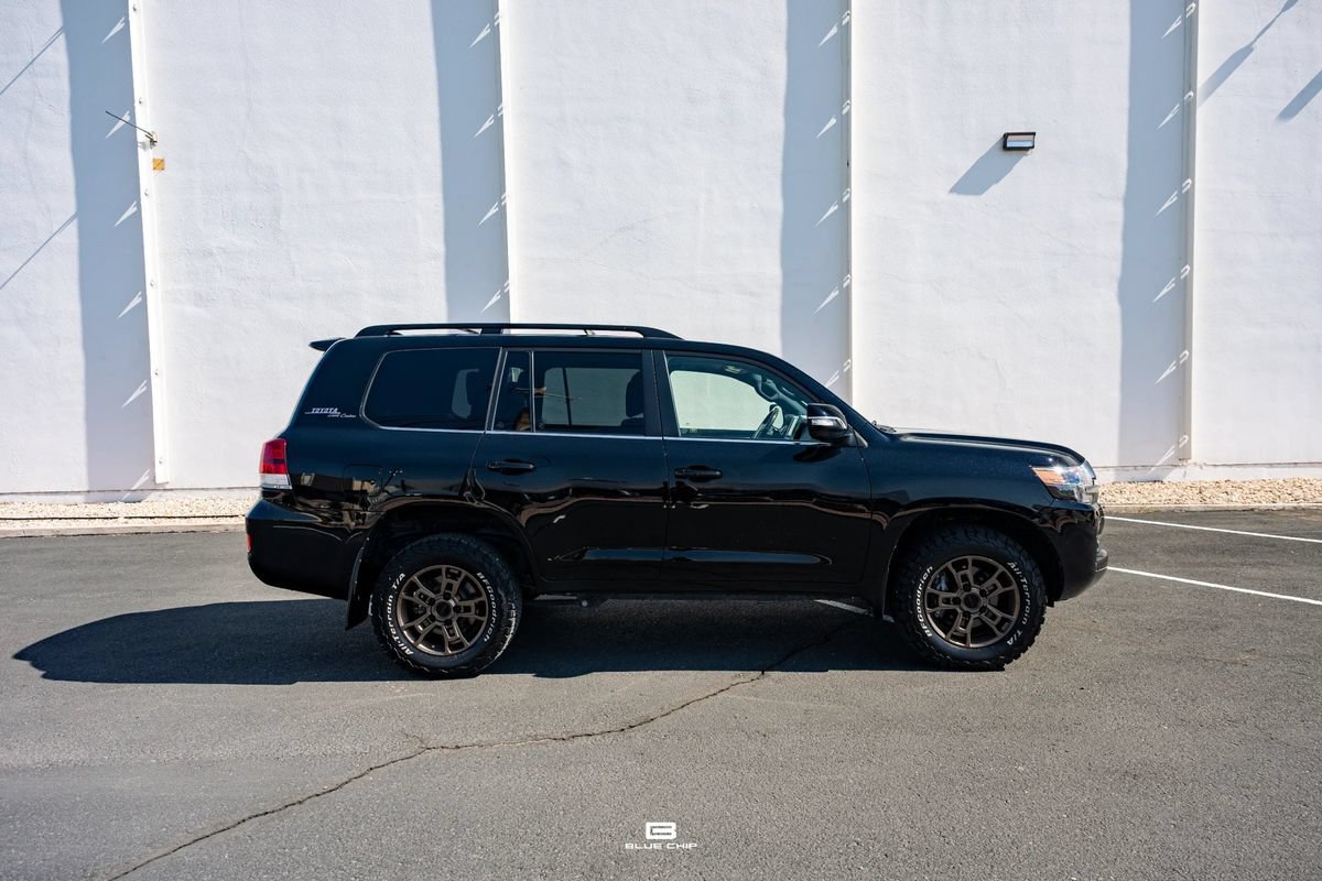 Used 2020 Toyota Land Cruiser Heritage Edition AWD/4WD image 11