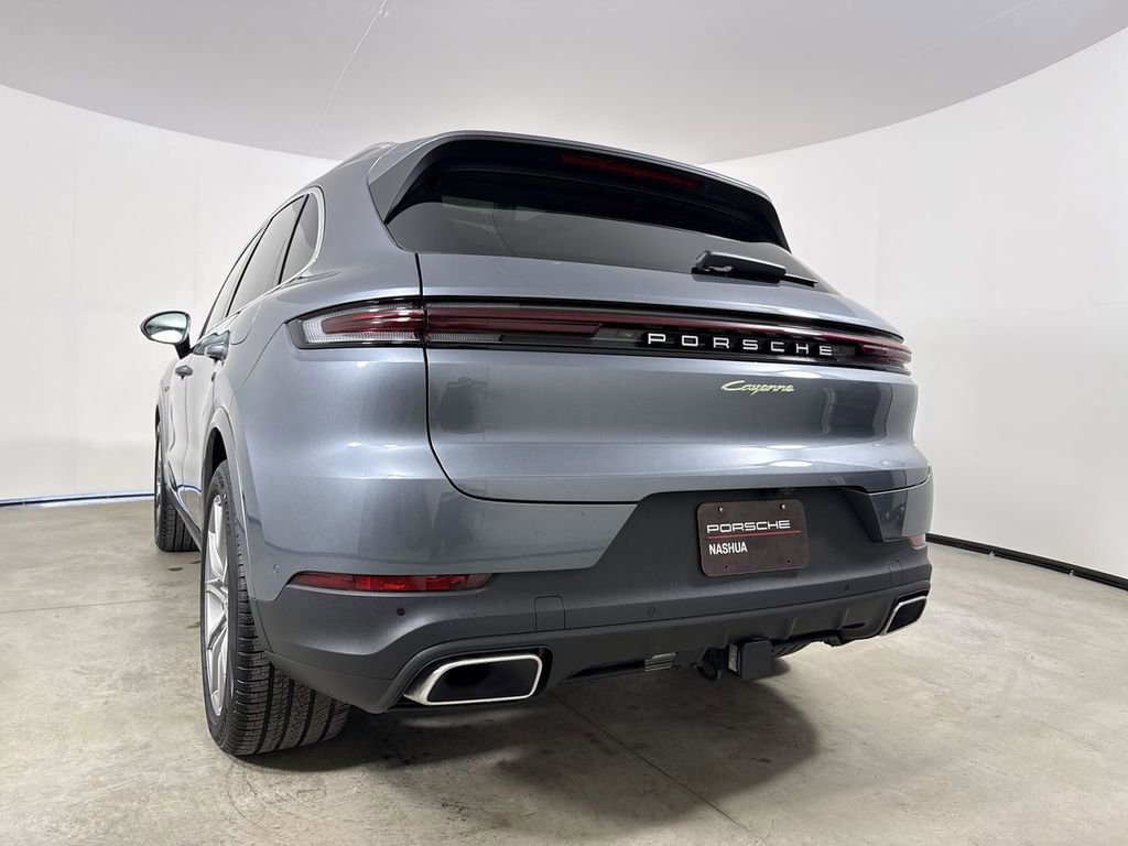 New 2026 Porsche Cayenne image 20
