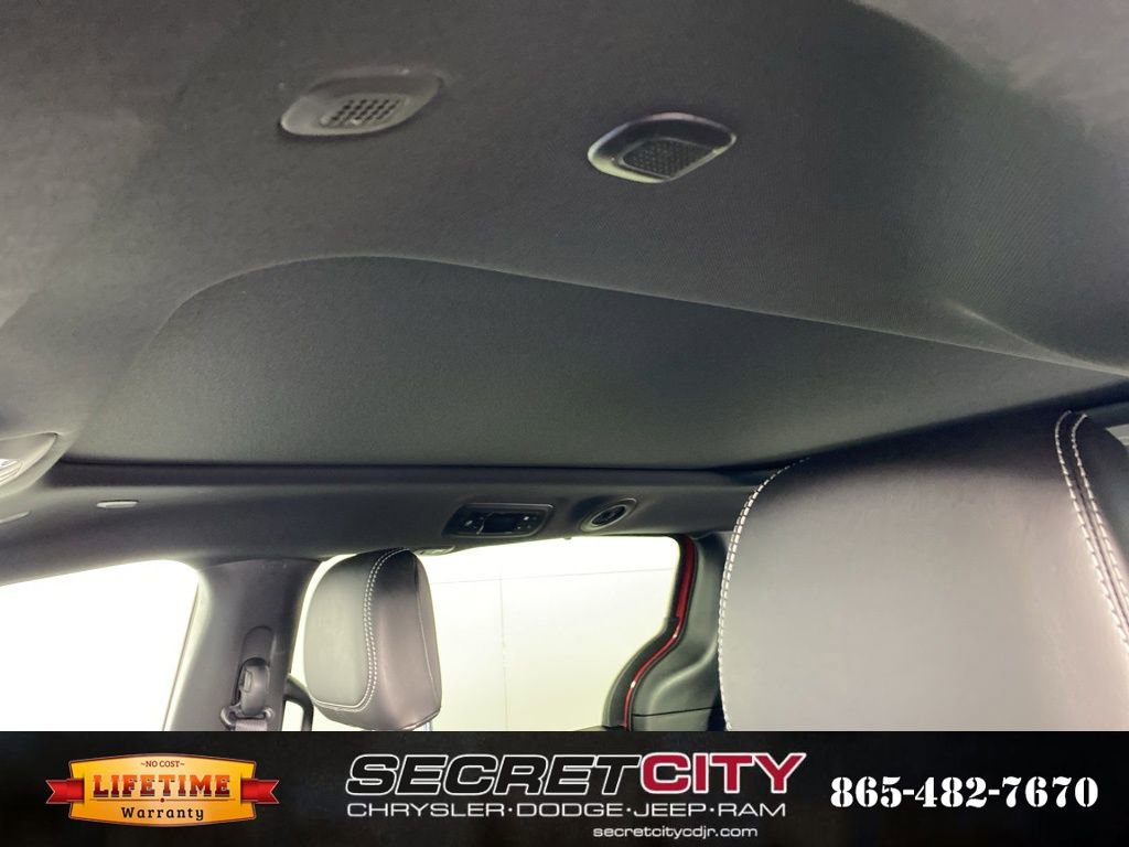 New 2026 Chrysler Pacifica Select image 29