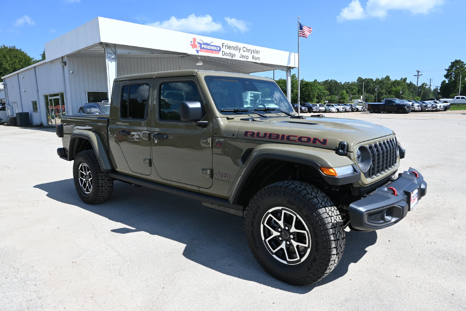 New 2026 Jeep Gladiator Rubicon w/ Steel Power Dome Hood Package AWD/4WD image 4