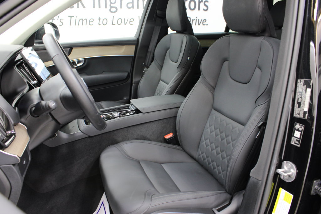Used 2026 Volvo XC90 B6 Plus AWD/4WD image 16