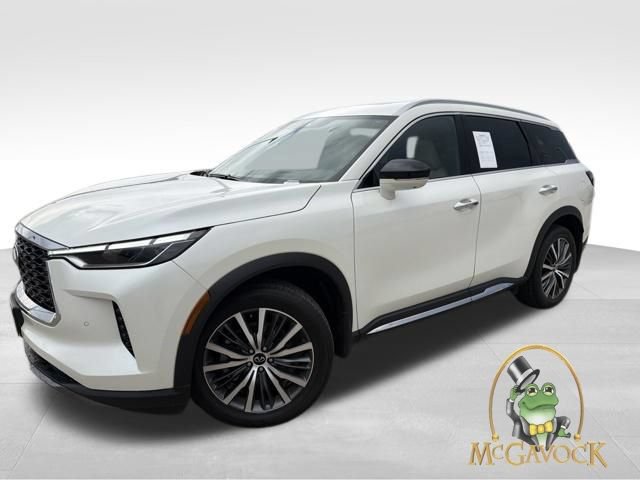 Used 2023 INFINITI QX60 Sensory w/ Vision Package AWD/4WD image 1