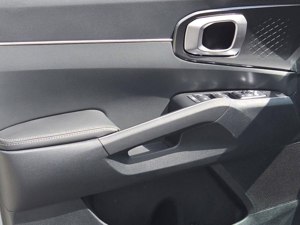 New 2026 Kia Sorento S w/ S Panoramic Sunroof Package image 15