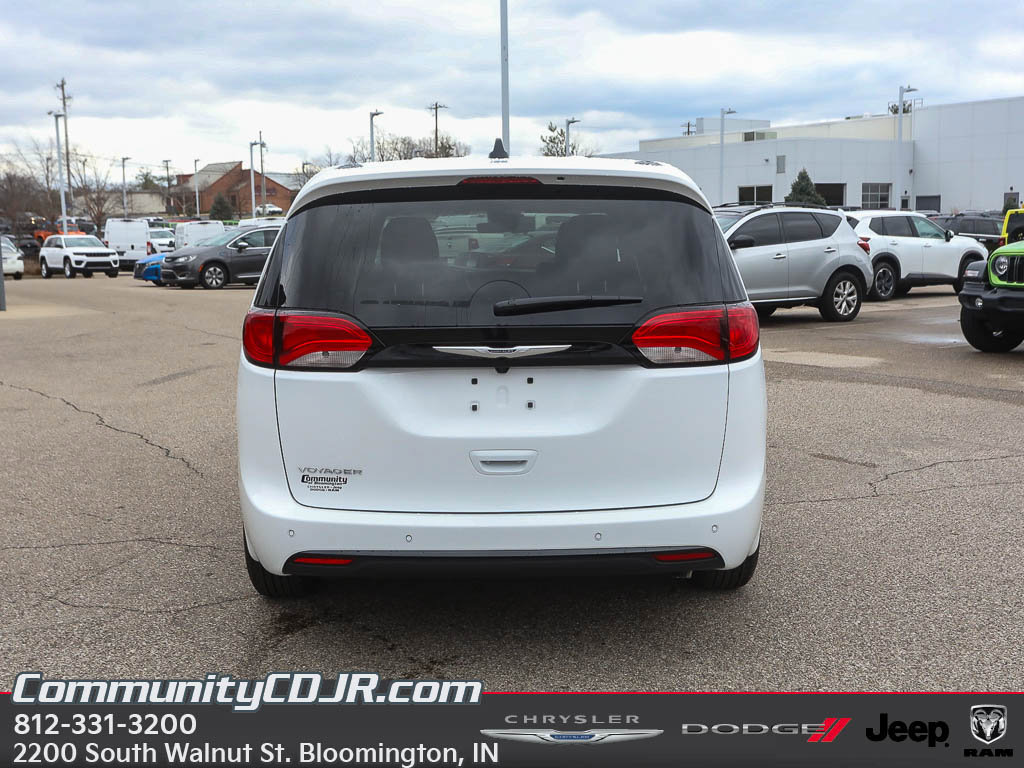 New 2026 Chrysler Voyager LX FWD image 6