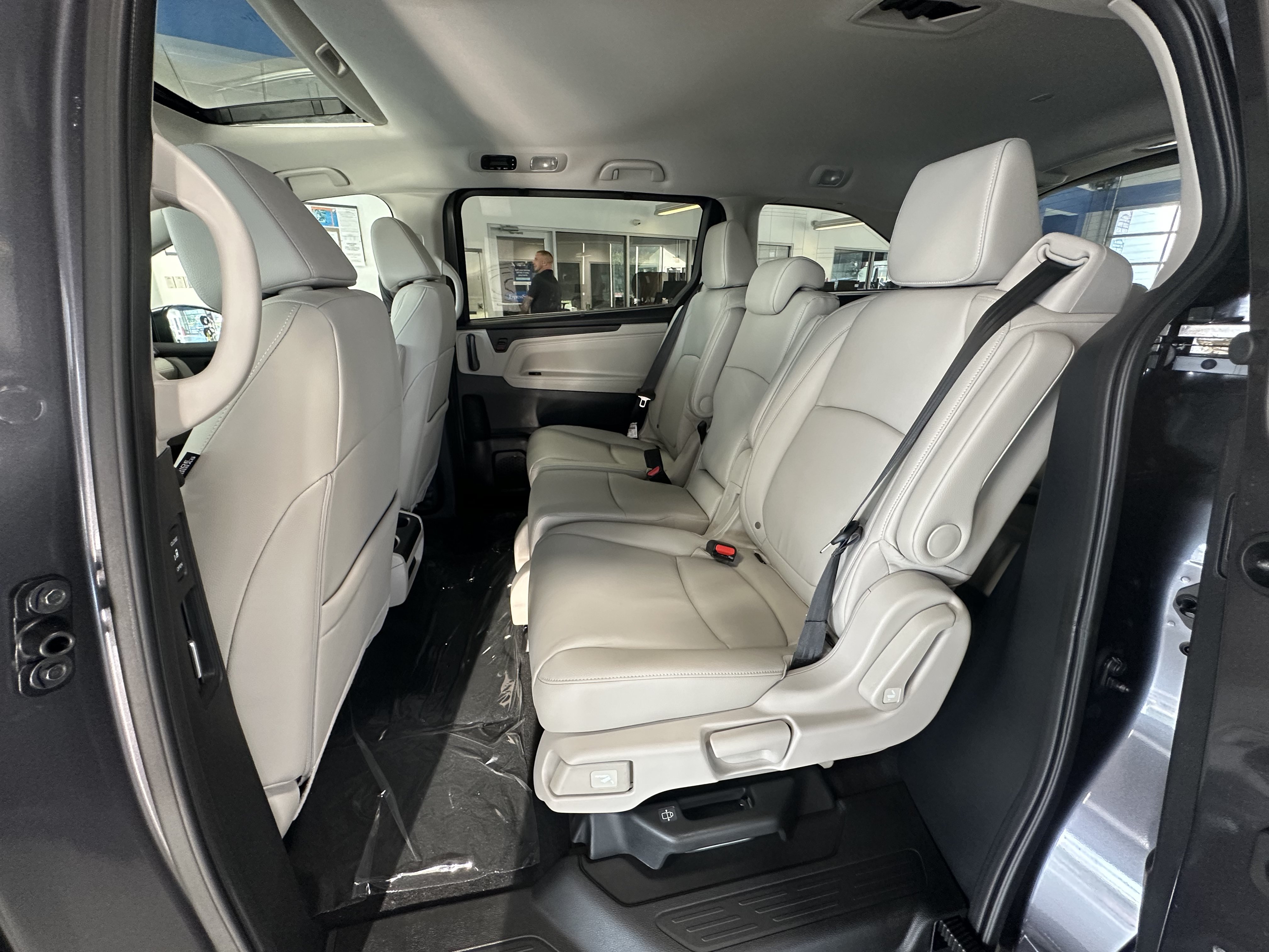 New 2026 Honda Odyssey EX-L image 25