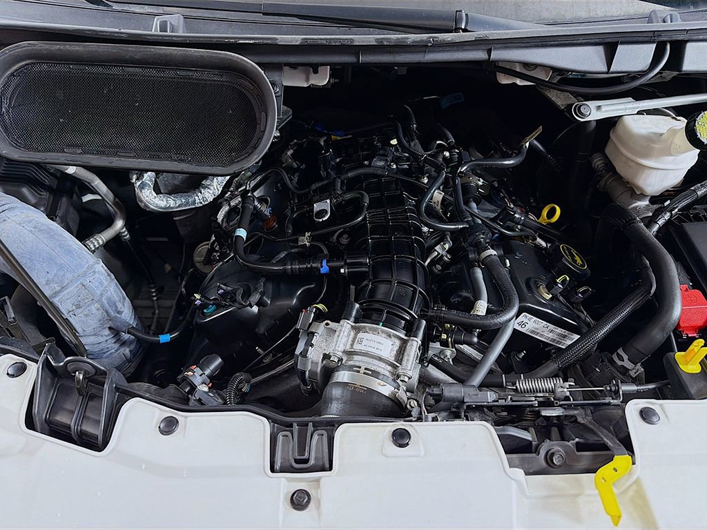 Used 2023 Ford Transit 350 XLT image 15