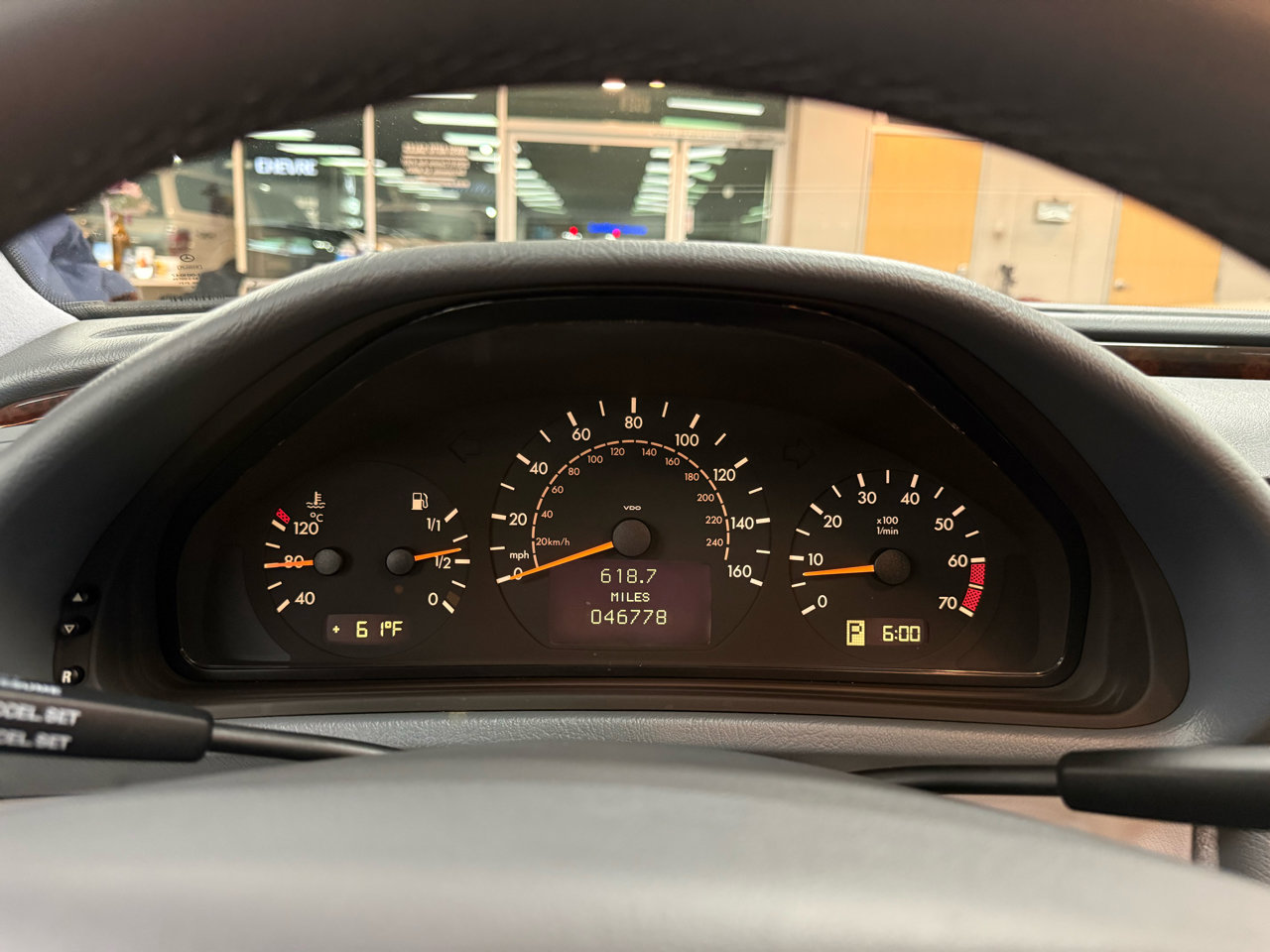 Used 2001 Mercedes-Benz CLK 320 Coupe image 18