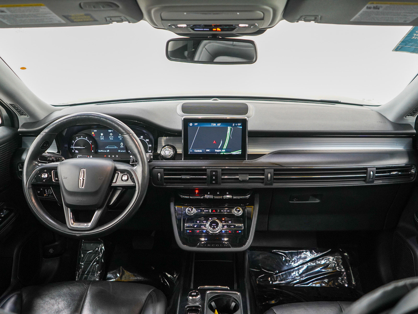 Used 2021 Lincoln Corsair AWD w/ Premium Package image 13