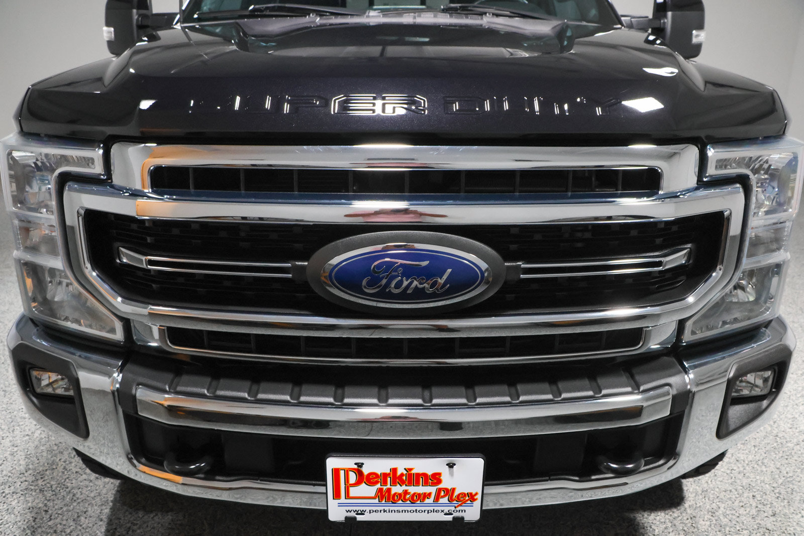 Used 2022 Ford F250 Lariat w/ Tremor Off-Road Package AWD/4WD image 4
