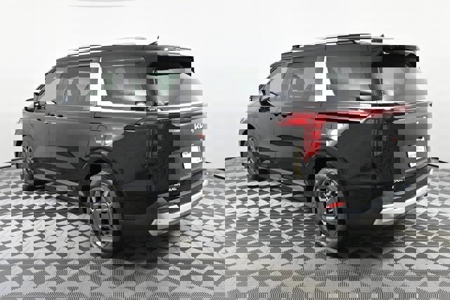 New 2026 Kia Carnival EX image 3