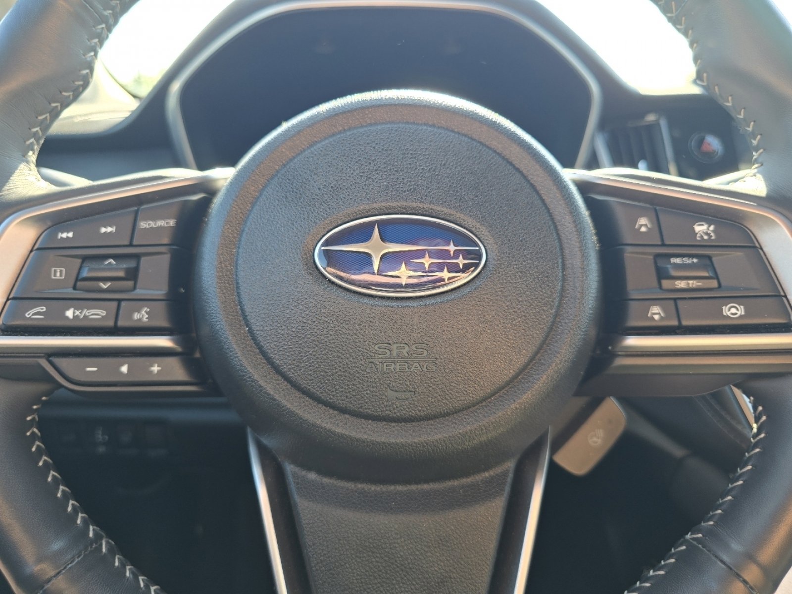 Used 2025 Subaru Outback Touring XT AWD/4WD image 27
