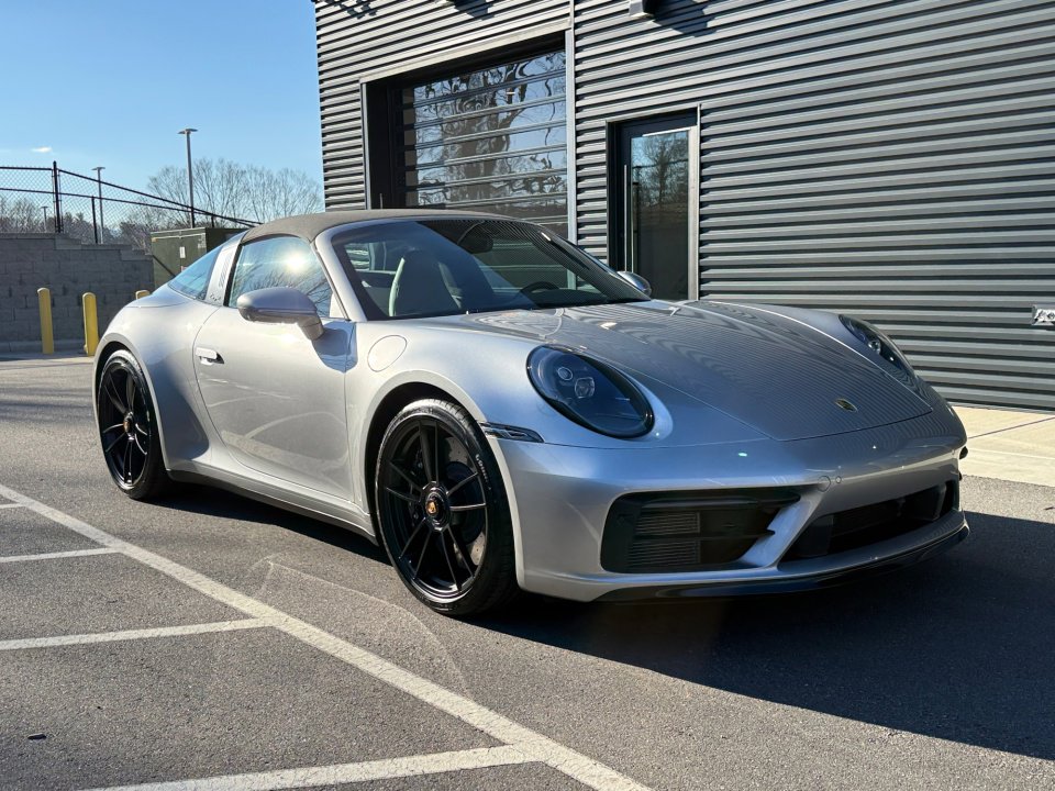 Certified 2022 Porsche 911 Targa 4 GTS image 9