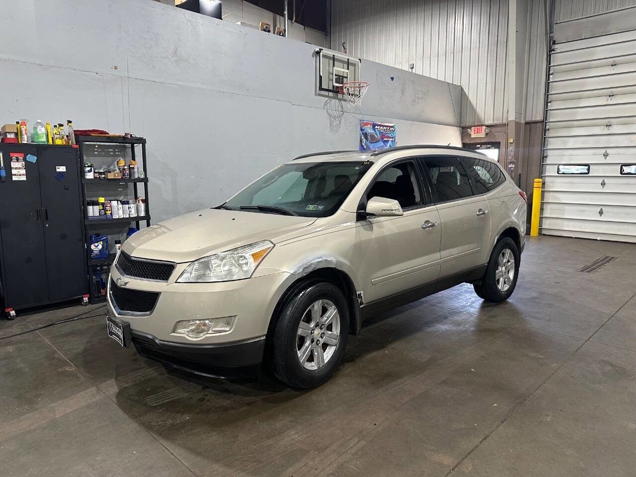 Used 2011 Chevrolet Traverse LT w/ Personal Connectivity Package image 3