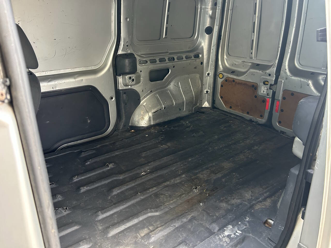 Used 2012 Ford Transit Connect XL FWD image 13
