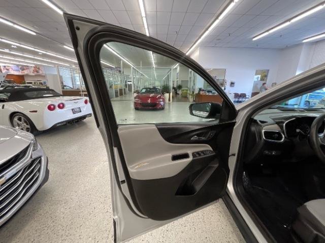 Used 2018 Chevrolet Equinox LS FWD image 28