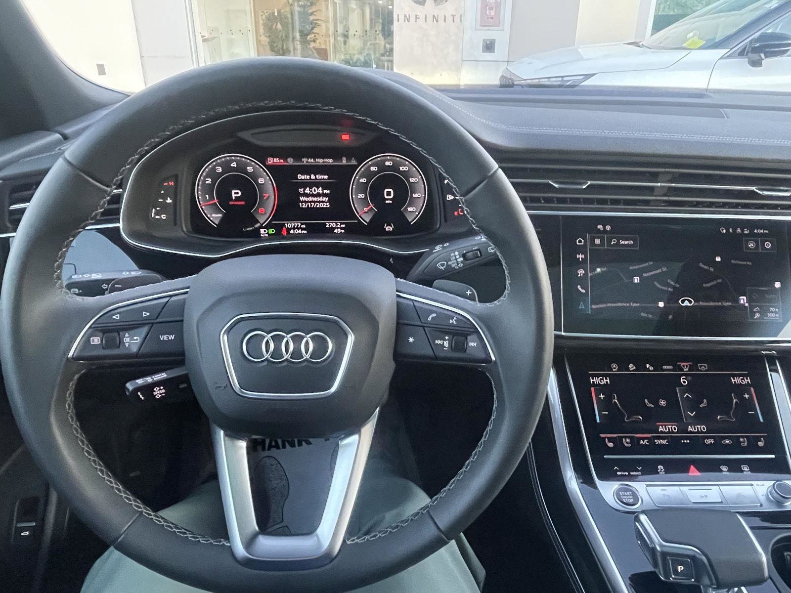 Used 2025 Audi Q8 Prestige w/ Prestige Package image 16