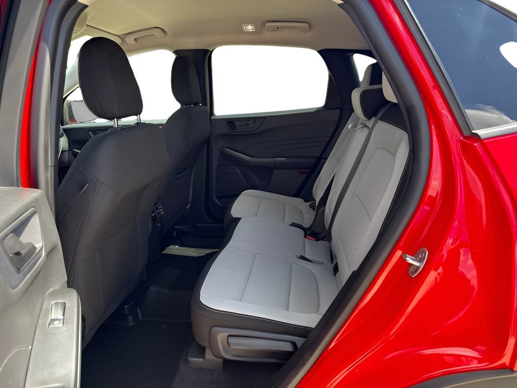 Used 2024 Ford Escape Active w/ Tech Pack #1 AWD/4WD image 18