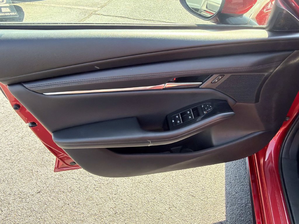 Used 2024 MAZDA MAZDA3 s FWD image 17
