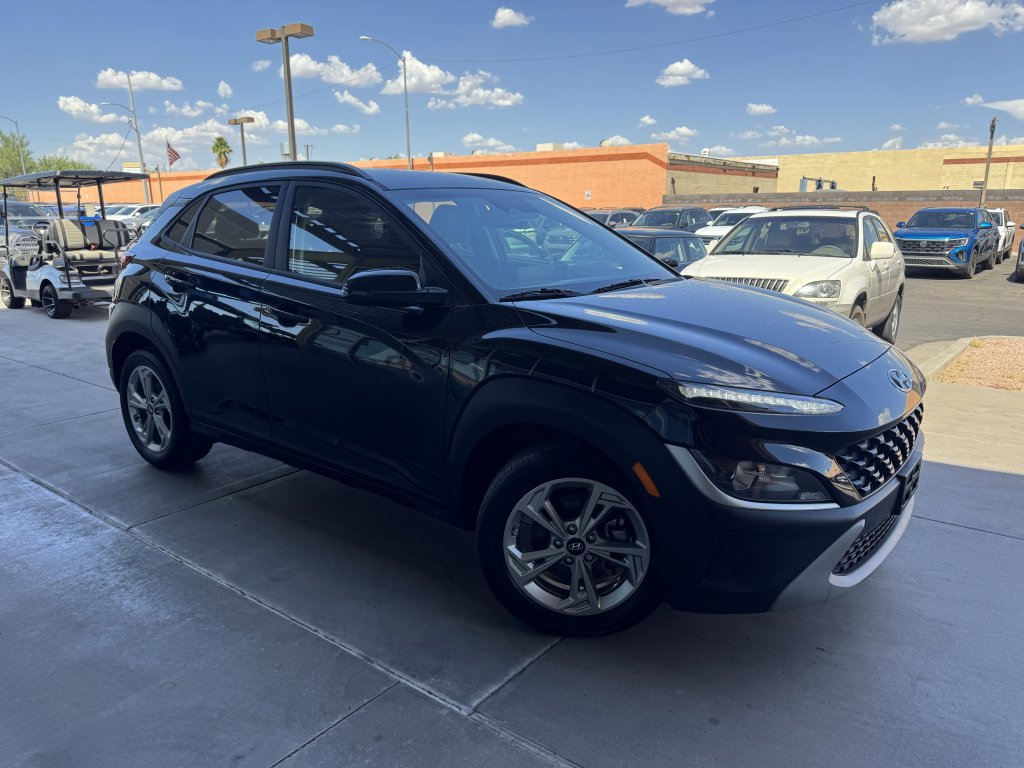 Used 2023 Hyundai Kona SEL w/ Cargo Package image 6