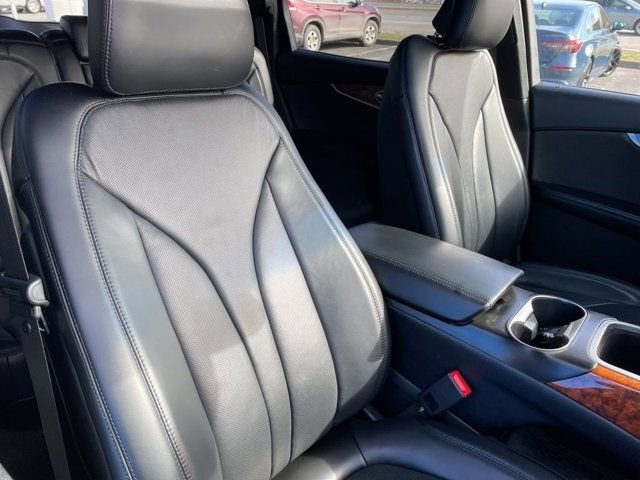 Used 2018 Lincoln MKX Reserve w/ Lincoln MKX Climate Package image 12