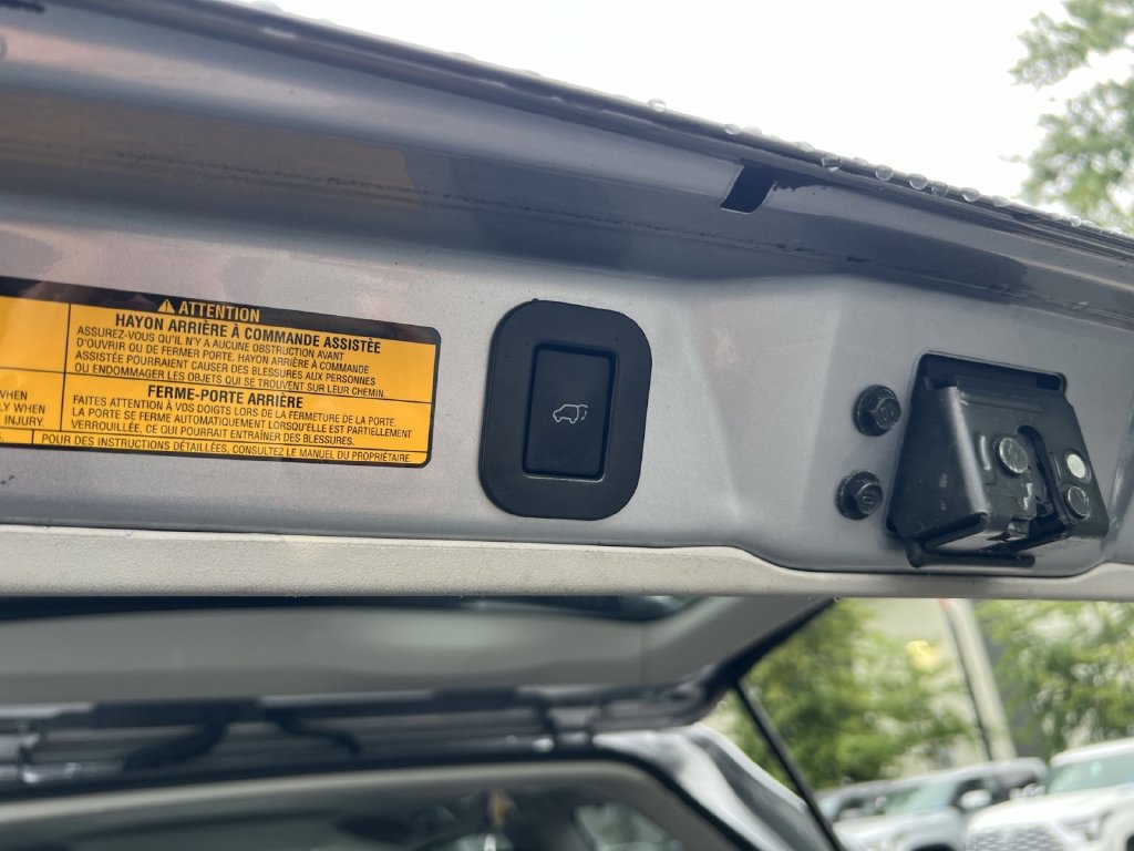 Used 2011 Toyota Sienna SE w/ Preferred Pkg FWD image 22